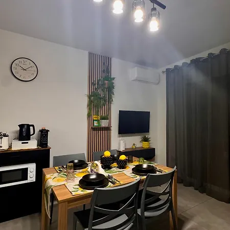 U Zu Ciccio Lejlighed Terrasini